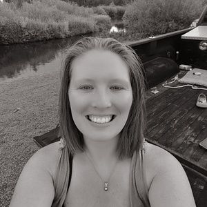 Meet your Posher, Christina